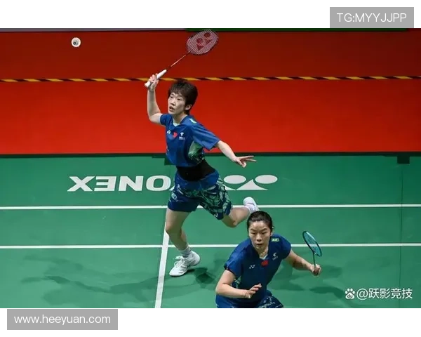 35 分钟速胜!凡贤组合 2-0 横扫中国香港组合,新加坡公开赛开门红晋级 16 强_张殊_贾一凡_国羽